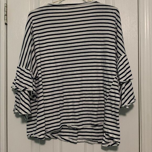 Umgee Navy And White Stripe Ruffle Sleeve Top Size XL - Picture 4 of 5